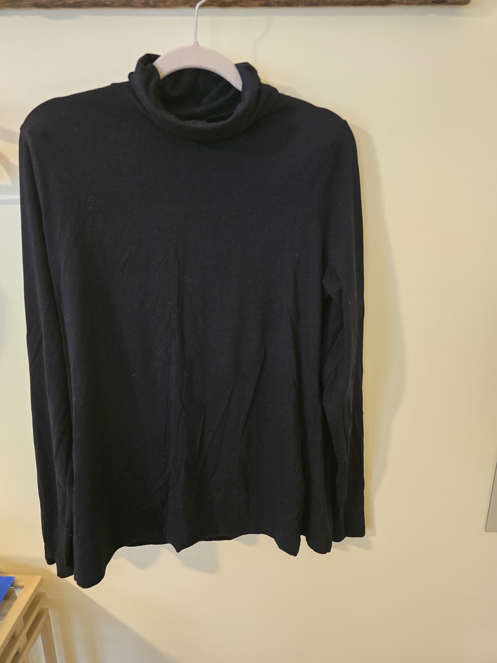 Lands' End women's Black Turtleneck
